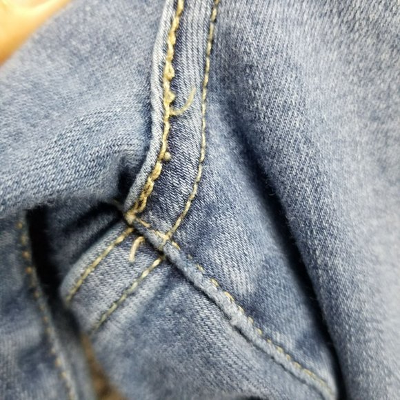 Levis Jeans Womens 32 720 Medium Wash Stretch High Rise Distressed Super Skinny - Picture 11 of 16